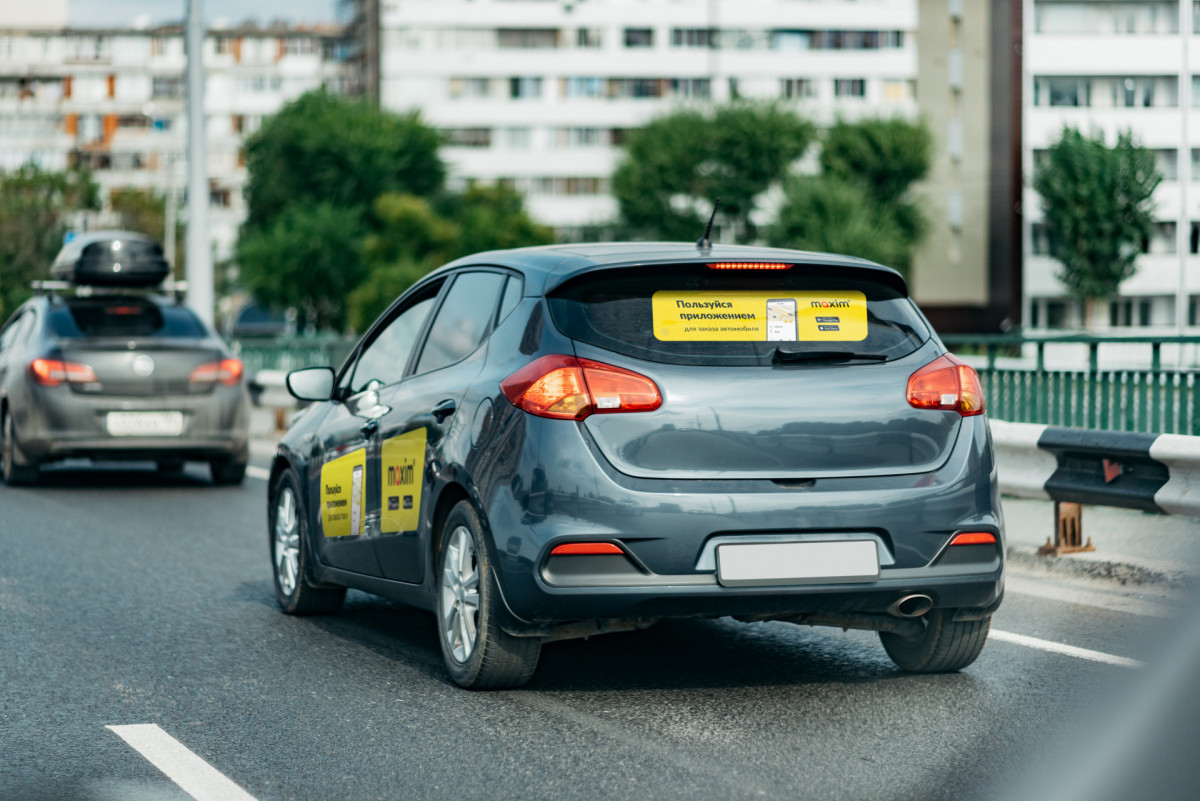 Такси для экономии времени: как использовать в городе?